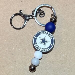 Silicone Bead Keychain - Dallas Cowboys